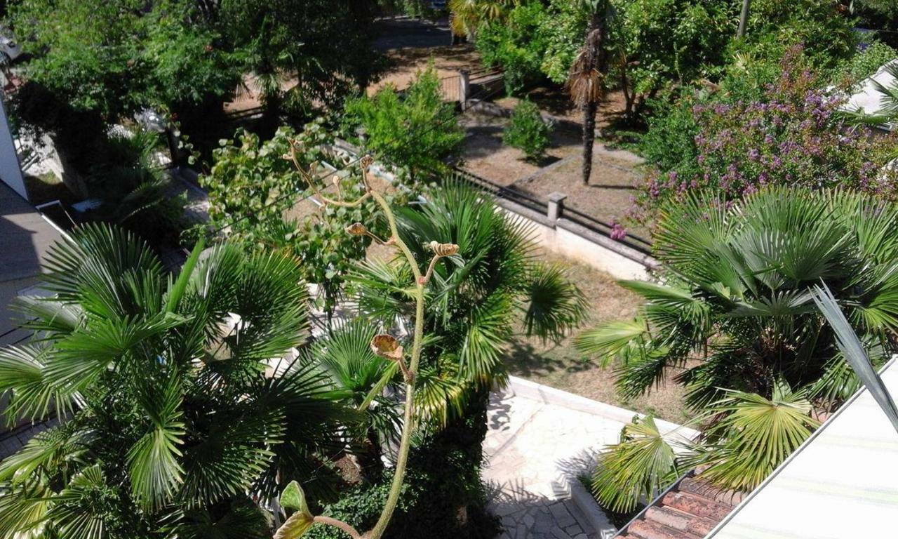 Apartment Jozefina Porec Esterno foto
